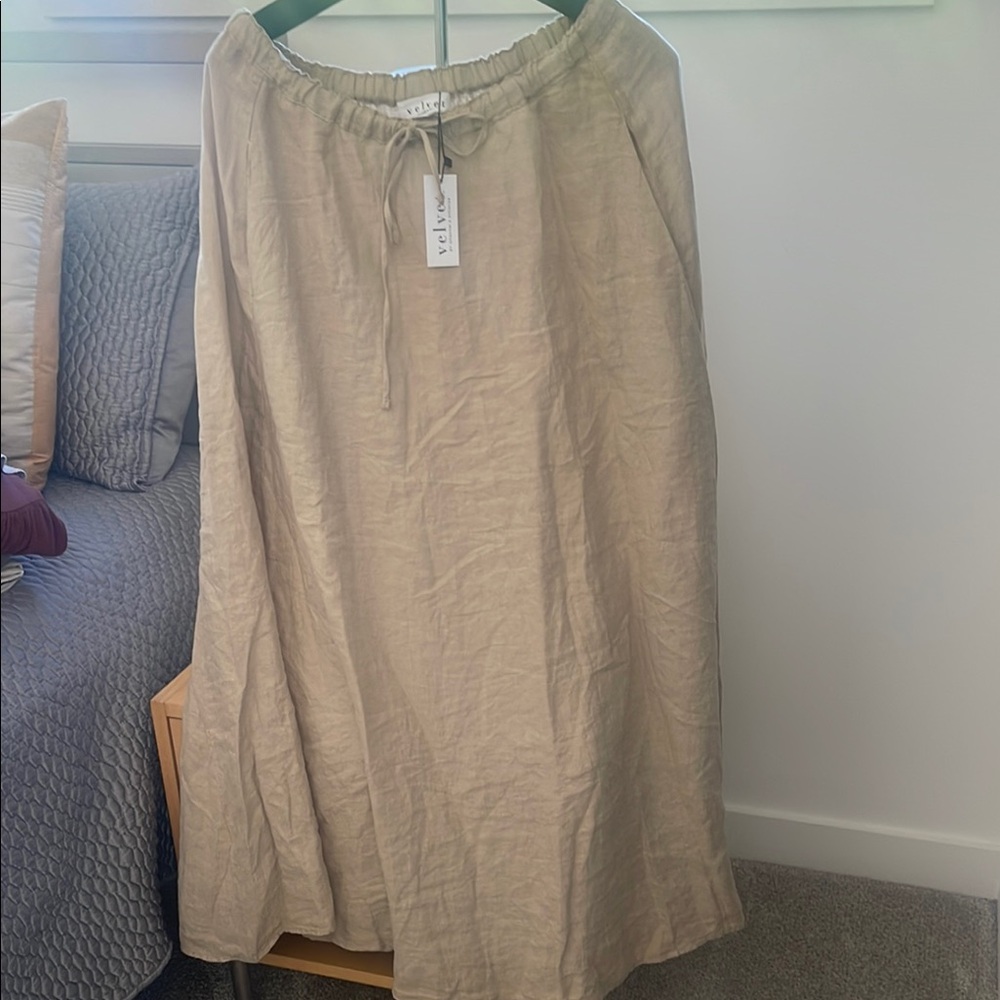 Velvet by Graham & Spencer Tan Maxi A-Line Skirt Casual